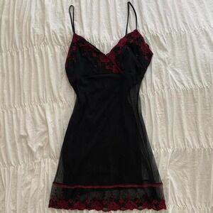 Y2K L Vintage Frederick's of Hollywood Black and Red Lace Mesh Overlay Mini